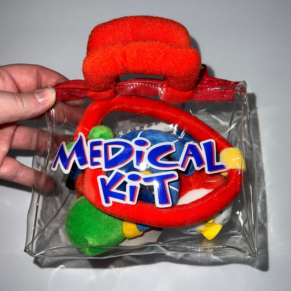 Build A Bear Workshop Medical Kit and Bag Doctor Teddy Bear 6 Piece Set